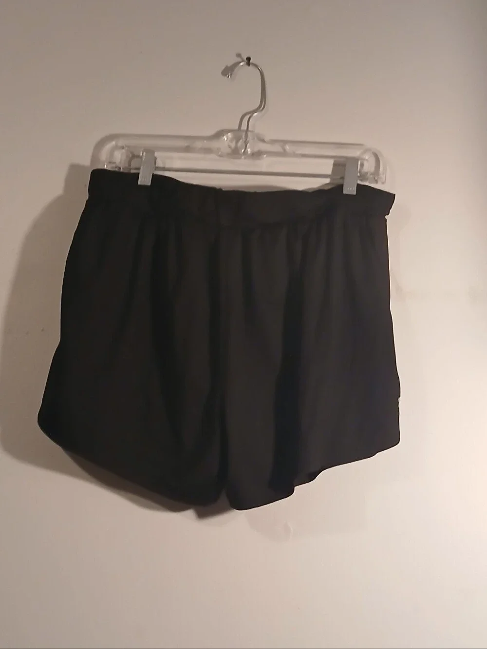 Avia Ladies Black Women's Drawstring Athletic Shorts. Size Large (12-14)